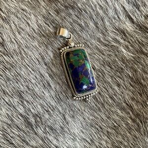 Elegant 925 Sterling Silver and Lapis Lazulis & Malachite Copper Pendant